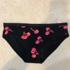 Victoria’s Secret Hiphugger Panty